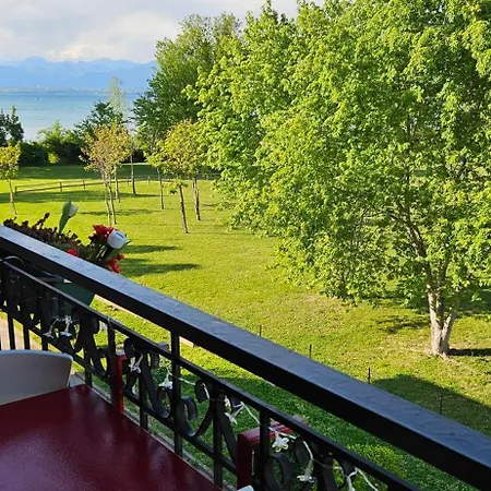 Apartment Blue Sirmione